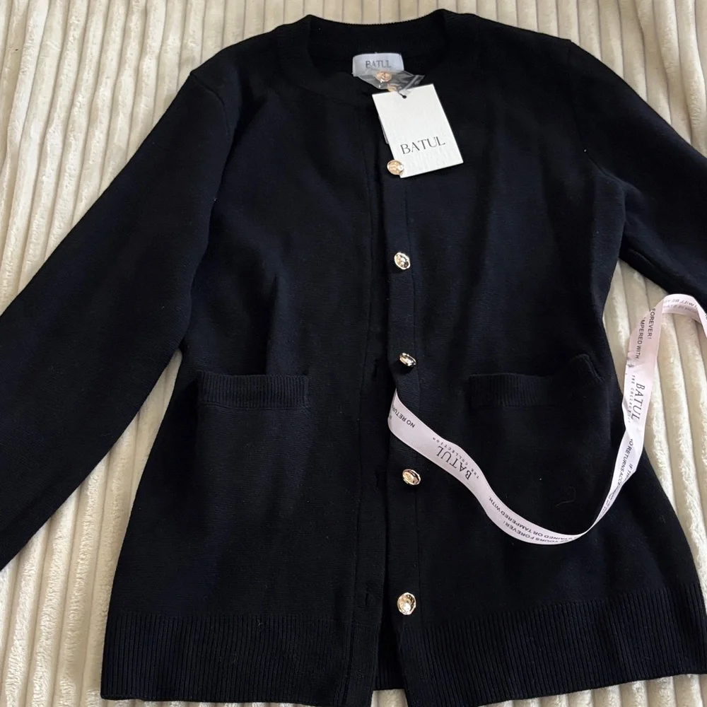 Naadean Cardigan | Noir - Picture 2 of 10